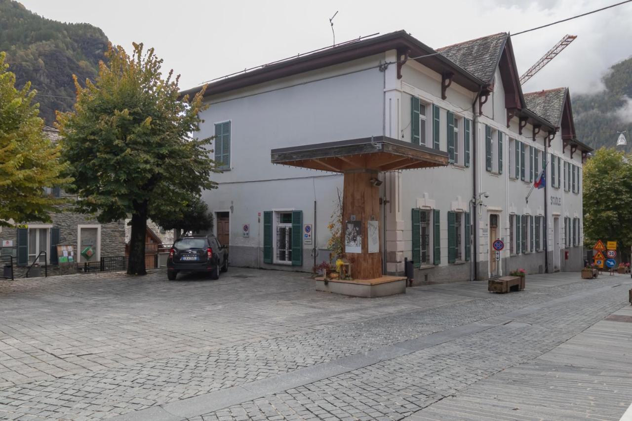 Ihost Flat - Valmalenco Centro Appartement Chiesa in Valmalenco Buitenkant foto